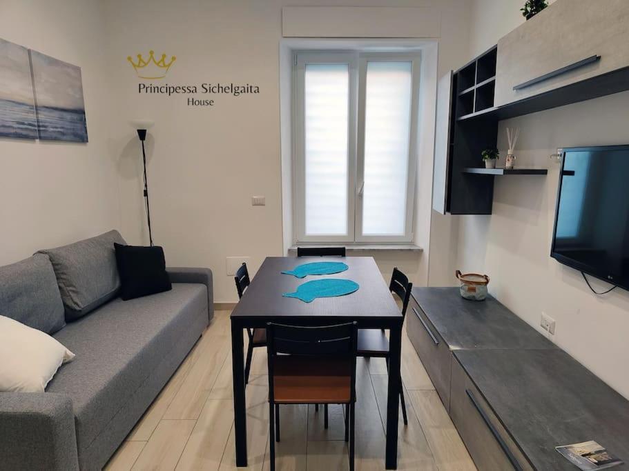 Principessa Sichelgaita House Villa Salerno Buitenkant foto