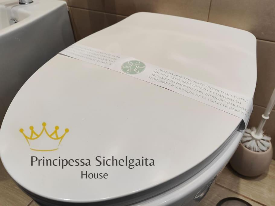 Principessa Sichelgaita House Villa Salerno Buitenkant foto